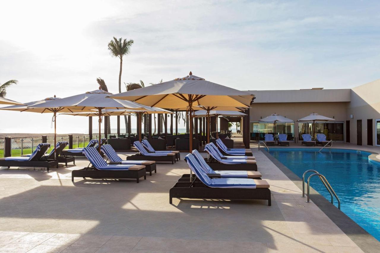 Park Inn By Radisson Hotel And Residence Duqm Buitenkant foto