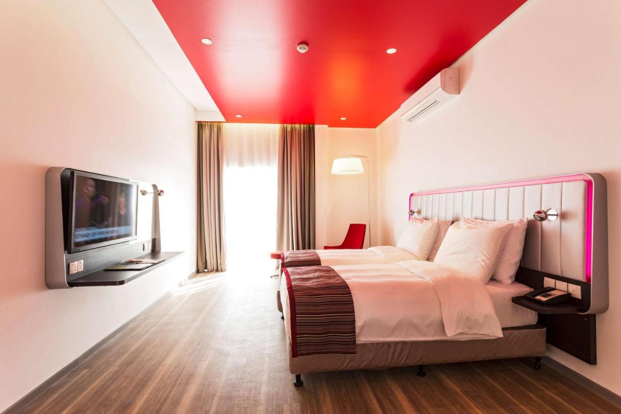 Park Inn By Radisson Hotel And Residence Duqm Buitenkant foto