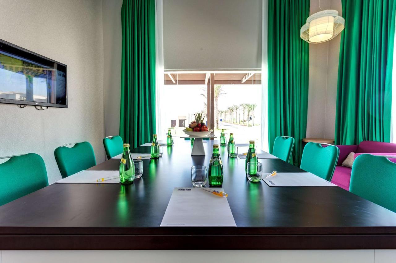 Park Inn By Radisson Hotel And Residence Duqm Buitenkant foto